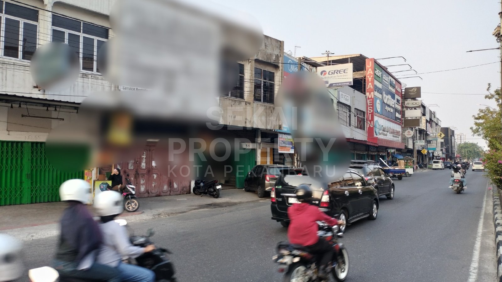 Lihat semua foto