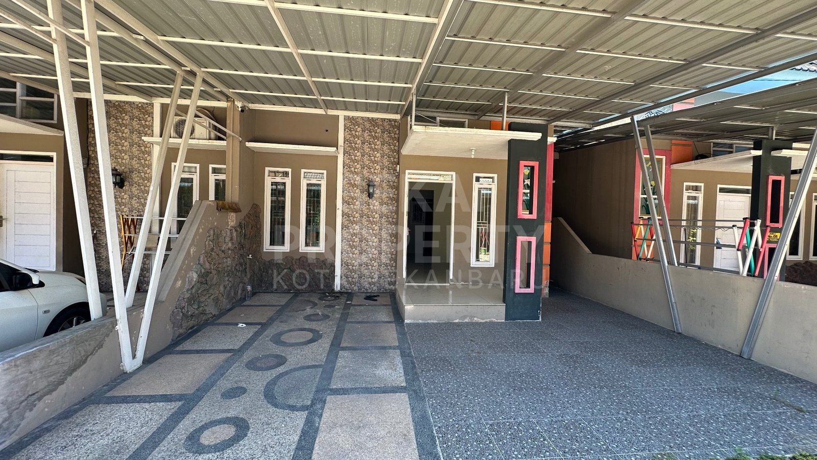 Dijual Rumah Siap Huni Lokasi Jl. Karya Mandiri - Kartama
