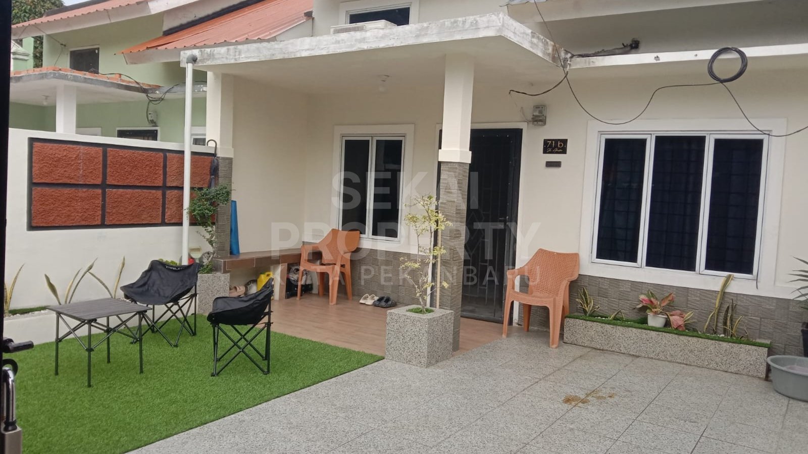 Dijual 1 Unit Rumah Siap Huni Lokasi Dekat Jalan Hangtuah